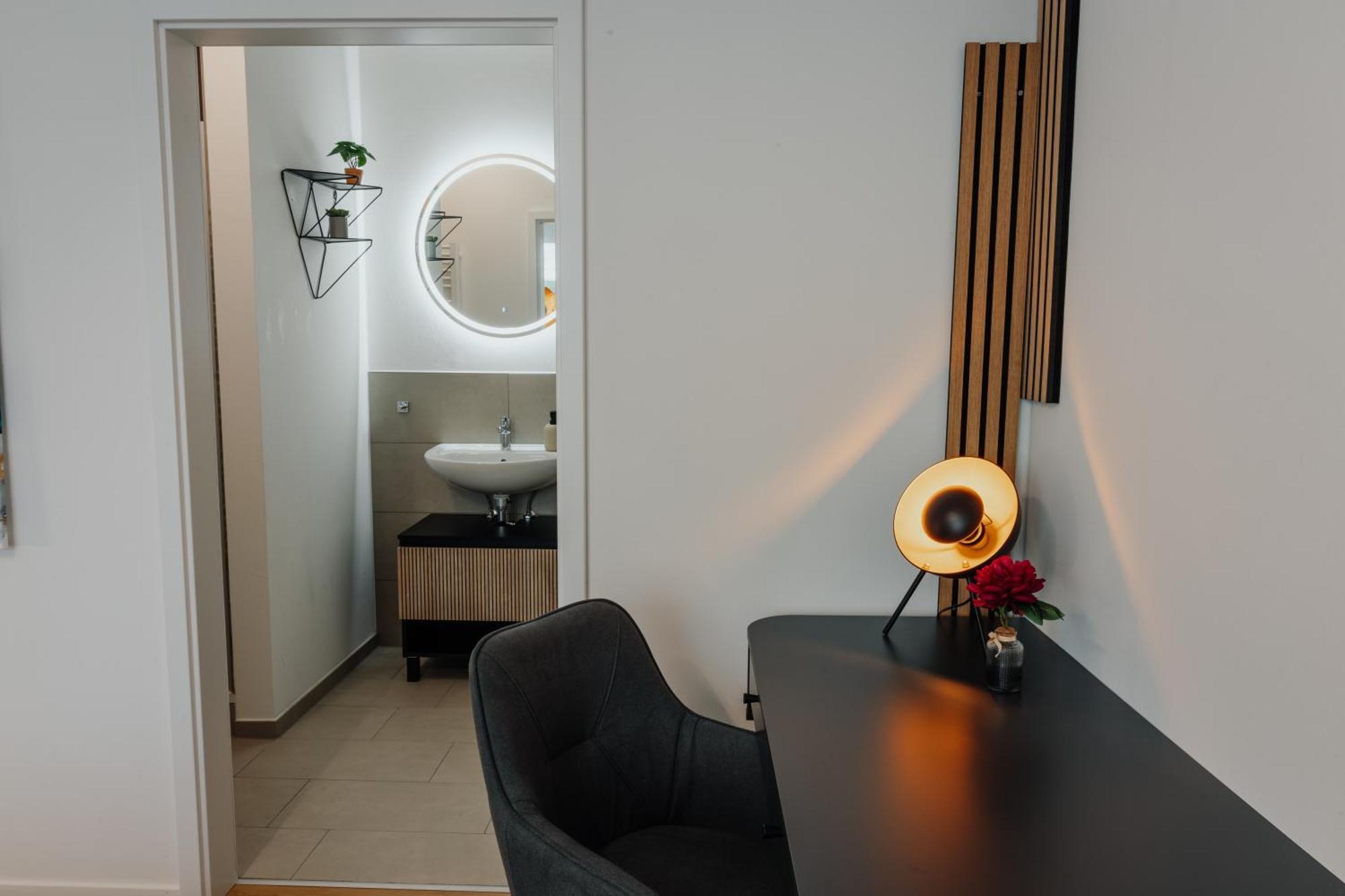 Cityheart Appartement - Stadt Mitte - Stilvoll パッサウ エクステリア 写真