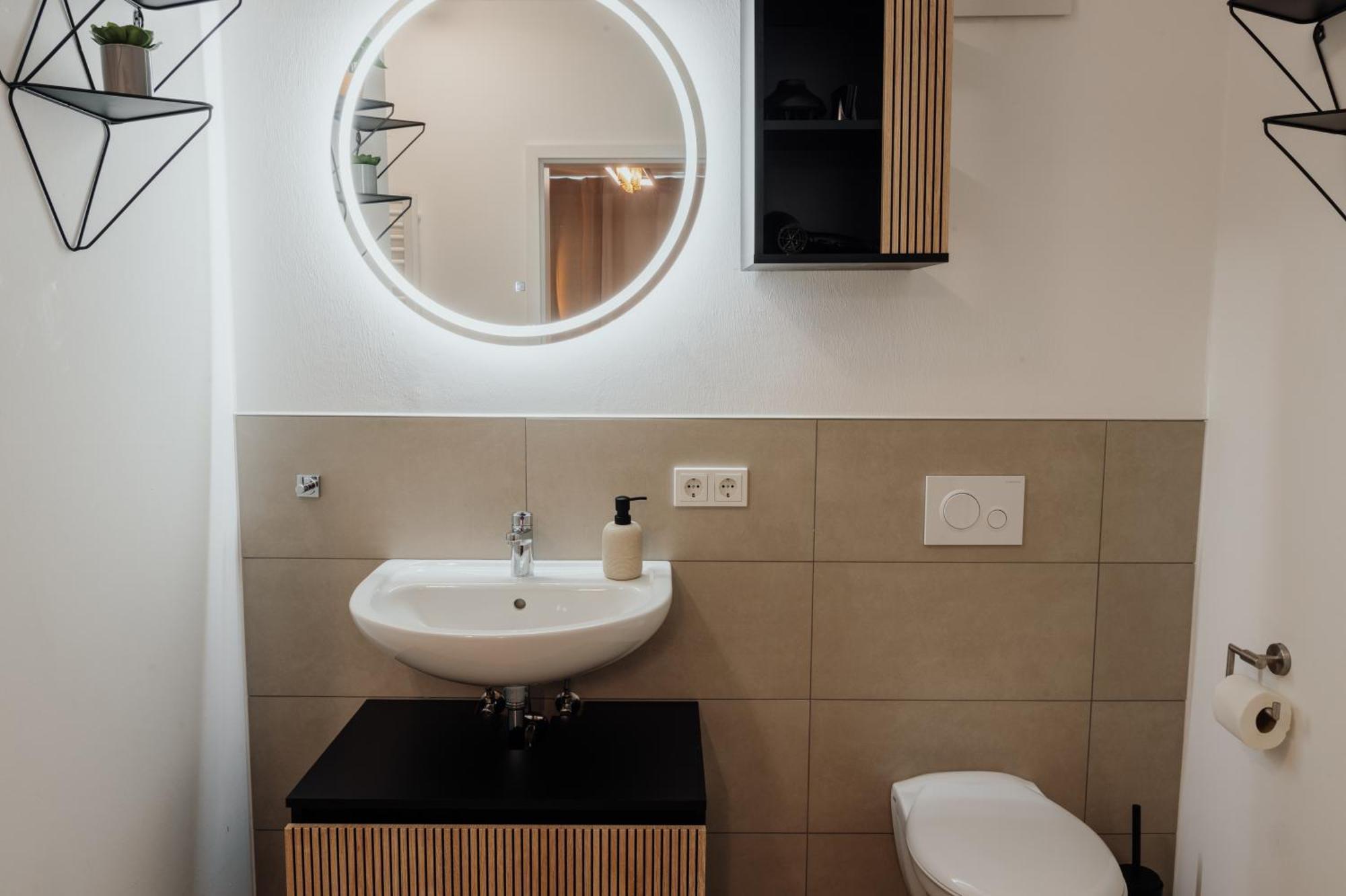 Cityheart Appartement - Stadt Mitte - Stilvoll パッサウ エクステリア 写真