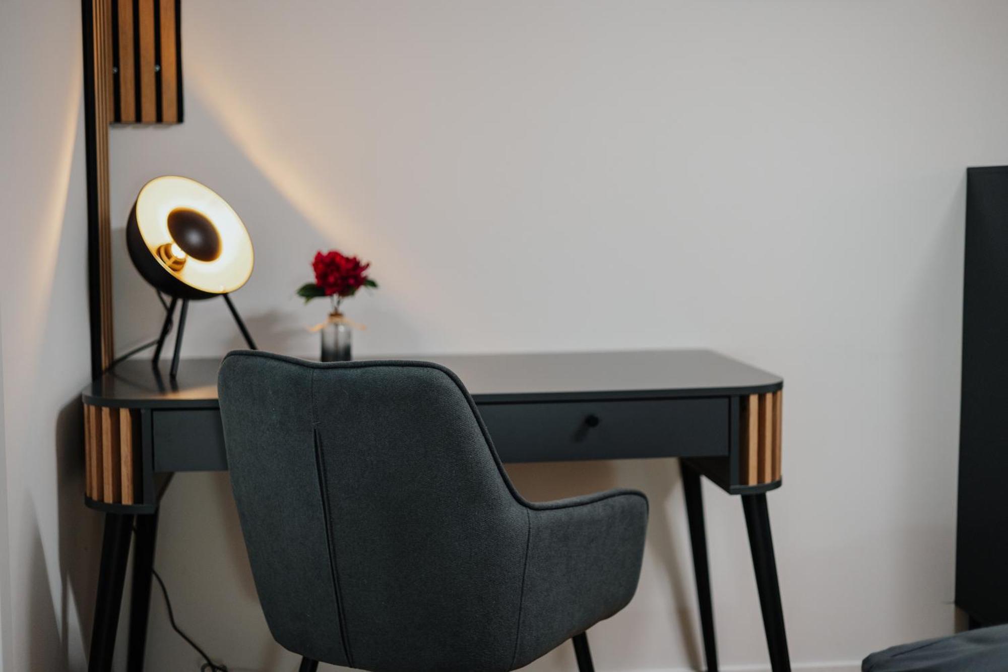 Cityheart Appartement - Stadt Mitte - Stilvoll パッサウ エクステリア 写真